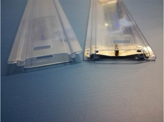 Σαφείς αντιστατικοί σωλήνες PVC χρώματος/PC ESD για τη συσκευασία του ολοκληρωμένου κυκλώματος SMT