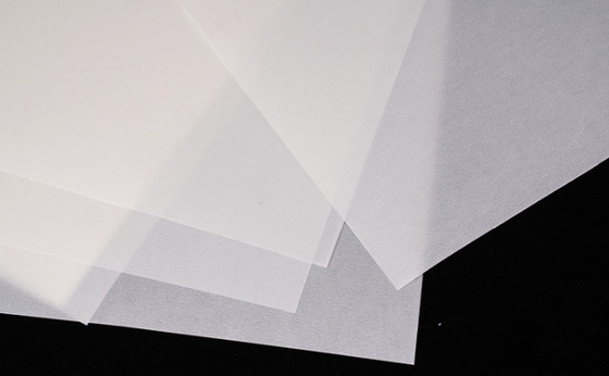 MD Δυνατότητα ρήξης 1.2N Tyvek Suits ISO 9001 Πιστοποιημένο για τα πρότυπα