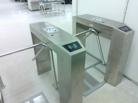 Μισή ύψους ESD περιστροφικών πυλών επίδειξη ελεγκτών κατεύθυνσης LCD ελέγχου προσπέλασης διπλή